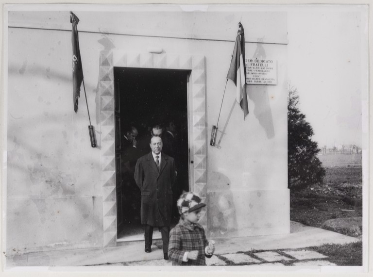 Gattatico-Reggio Emilia, 27-30 marzo 1970, Funerali di Alcide Cervi, ingresso del museo